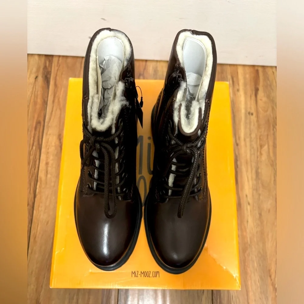 NIB Miz Mooz Leather Wool Lined Lace-Up Boots